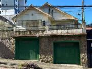 Casa / Sobrado para Venda em Porto Alegre/RS Bom Jesus 4...