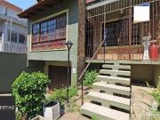 Casa / Sobrado para Venda em Porto Alegre/RS Bom Jesus 4...