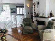 Casa / Sobrado para Venda em Porto Alegre/RS Bom Jesus 4...