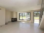Casa / Sobrado para Venda em Porto Alegre/RS Campo Novo...