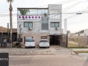 Casa / Sobrado para Venda em Porto Alegre/RS Cavalhada 3...