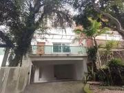 Casa / Sobrado para Venda em Porto Alegre/RS Cavalhada 3...