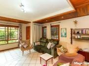 Casa / Sobrado para Venda em Porto Alegre/RS Cavalhada 5...