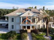 Casa / Sobrado para Venda em Porto Alegre/RS Cavalhada 7...