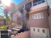 Casa / Sobrado para Venda em Porto Alegre/RS Chácara das... Casa / Sobrado para Venda em Porto Alegre/RS Chácara das...