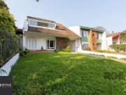 Casa / Sobrado para Venda em Porto Alegre/RS Cristal 3...