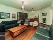 Casa / Sobrado para Venda em Porto Alegre/RS Cristal 4...