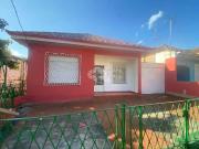 Casa / Sobrado para Venda em Porto Alegre/RS Cristo...
