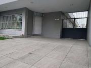 Casa / Sobrado para Venda em Porto Alegre/RS Cristo...