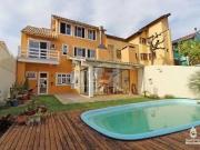 Casa / Sobrado para Venda em Porto Alegre/RS Espírito...