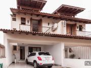 Casa / Sobrado para Venda em Porto Alegre/RS Espírito...