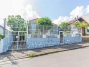Casa / Sobrado para Venda em Porto Alegre/RS Glória 3...