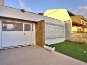 Casa / Sobrado para Venda em Porto Alegre/RS Glória 5...