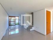 Casa / Sobrado para Venda em Porto Alegre/RS Guarujá 3...