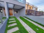 Casa / Sobrado para Venda em Porto Alegre/RS Guarujá 3...