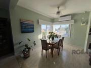 Casa / Sobrado para Venda em Porto Alegre/RS Guarujá 3... Casa / Sobrado para Venda em Porto Alegre/RS Guarujá 3...