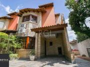 Casa / Sobrado para Venda em Porto Alegre/RS Guarujá 3... Casa / Sobrado para Venda em Porto Alegre/RS Guarujá 3...