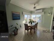 Casa / Sobrado para Venda em Porto Alegre/RS Guarujá 3...