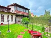 Casa / Sobrado para Venda em Porto Alegre/RS Guarujá 3...