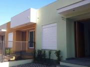 Casa / Sobrado para Venda em Porto Alegre/RS Guarujá 3...