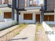 Casa / Sobrado para Venda em Porto Alegre/RS Guarujá 3...