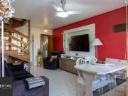 Casa / Sobrado para Venda em Porto Alegre/RS Guarujá 3...