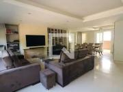 Casa / Sobrado para Venda em Porto Alegre/RS Guarujá 4...
