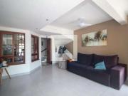 Casa / Sobrado para Venda em Porto Alegre/RS Guarujá 4...
