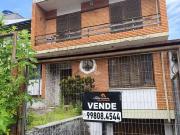 Casa / Sobrado para Venda em Porto Alegre/RS...
