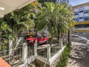 Casa / Sobrado para Venda em Porto Alegre/RS...