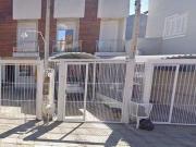 Casa / Sobrado para Venda em Porto Alegre/RS Hípica 2...
