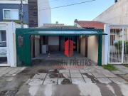 Casa / Sobrado para Venda em Porto Alegre/RS Hípica 2...