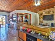 Casa / Sobrado para Venda em Porto Alegre/RS Hípica 2...