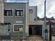 Casa / Sobrado para Venda em Porto Alegre/RS Hípica 2...