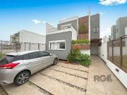 Casa / Sobrado para Venda em Porto Alegre/RS Hípica 3...