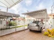 Casa / Sobrado para Venda em Porto Alegre/RS Hípica 3...