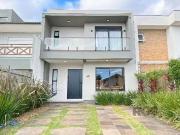 Casa / Sobrado para Venda em Porto Alegre/RS Hípica 3...