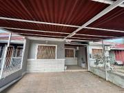 Casa / Sobrado para Venda em Porto Alegre/RS Hípica 3...