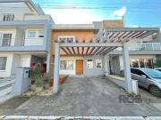 Casa / Sobrado para Venda em Porto Alegre/RS Hípica 3...