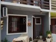 Casa / Sobrado para Venda em Porto Alegre/RS Hípica 3...