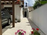 Casa / Sobrado para Venda em Porto Alegre/RS Hípica 3...