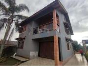 Casa / Sobrado para Venda em Porto Alegre/RS Hípica 3...