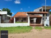 Casa / Sobrado para Venda em Porto Alegre/RS Hípica 4...