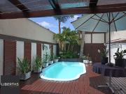 Casa / Sobrado para Venda em Porto Alegre/RS Hípica 4...