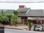 Casa / Sobrado para Venda em Porto Alegre/RS Hípica 4...