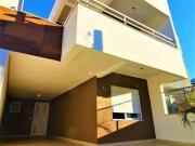 Casa / Sobrado para Venda em Porto Alegre/RS Hípica 4...