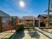 Casa / Sobrado para Venda em Porto Alegre/RS Ipanema 3...