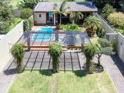 Casa / Sobrado para Venda em Porto Alegre/RS Ipanema 3...