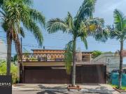 Casa / Sobrado para Venda em Porto Alegre/RS Ipanema 3...