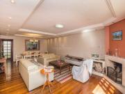 Casa / Sobrado para Venda em Porto Alegre/RS Ipanema 3...